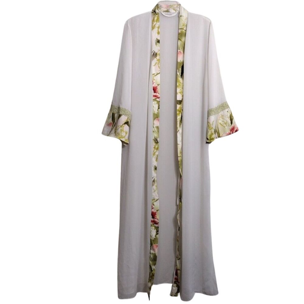 Valerie Stevens Nightgown Robe Pajama Long Intimate Nightwear Lace Trim Size S